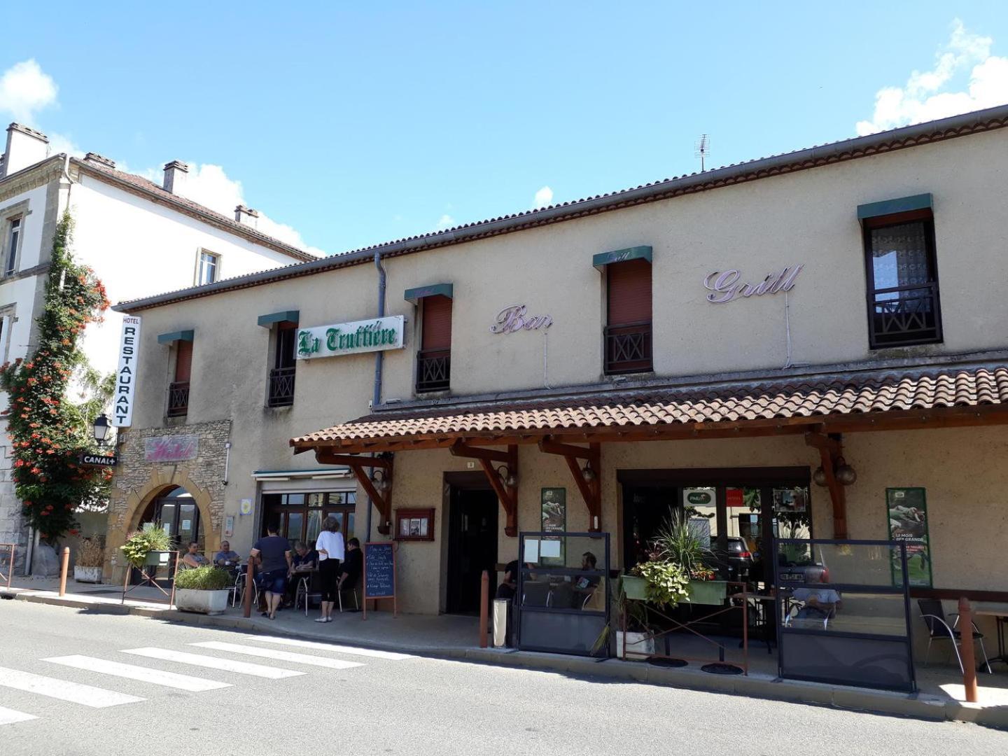 Hotel La Truffiere Puy-lʼÉvêque Exterior foto
